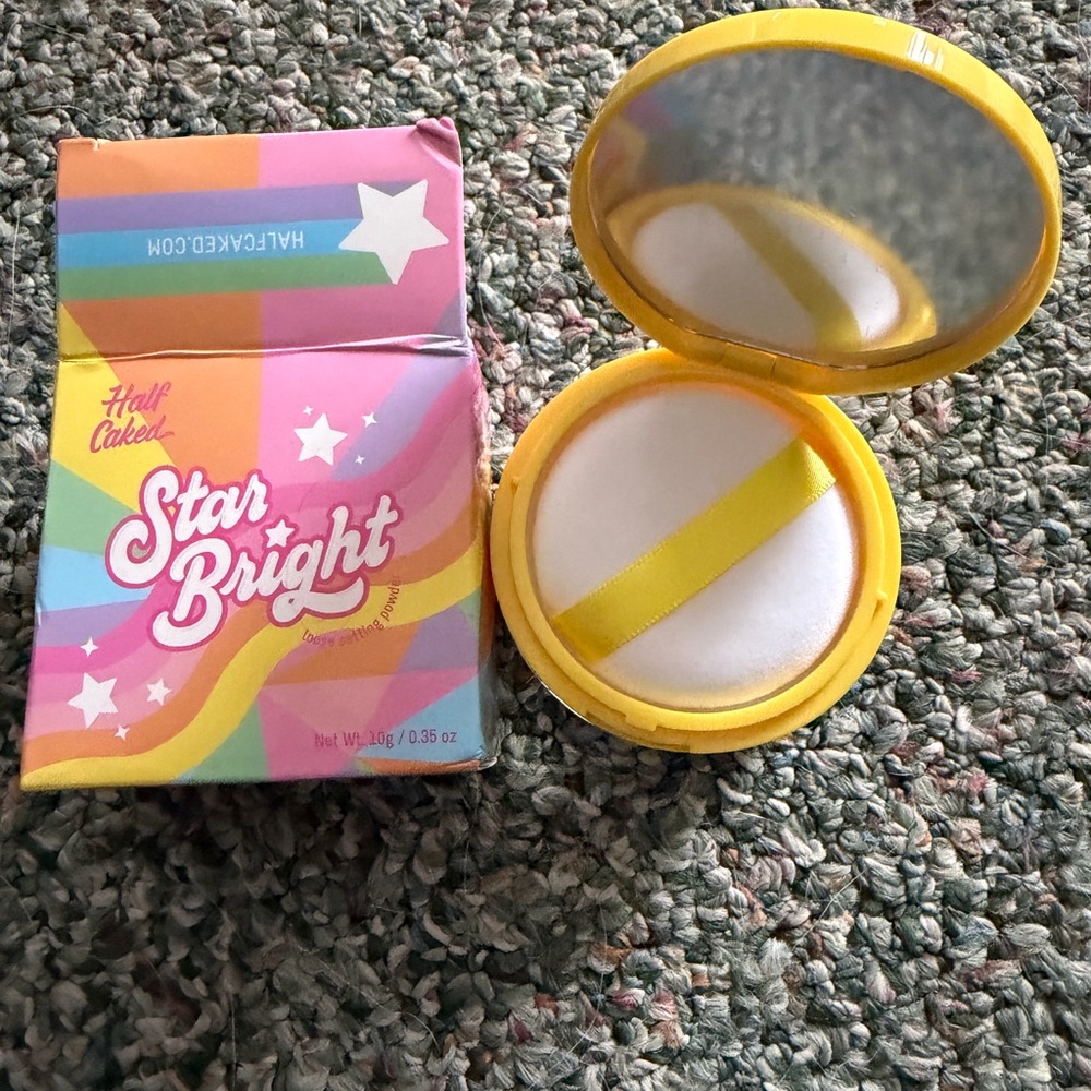 Half Caked Star Bright Loose Setting Powder - translucent - Picture 5 of 5